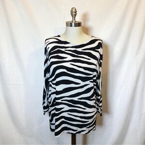 Women's Zebra Print Long Sleeve Top - Black & White